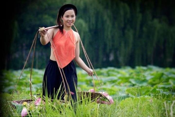 Chuyên gia Hotspot Matrix phân tích: 5 gian hàng quốc tế trên sàn và marketing video