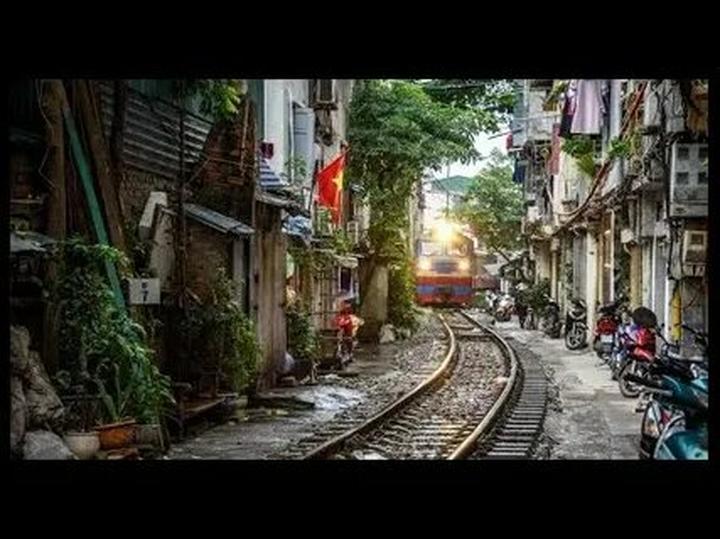 Xu hướng nóng như mùa hè trong vũ trụ: Hotspot Matrix tạo ra video marketing độc đáo