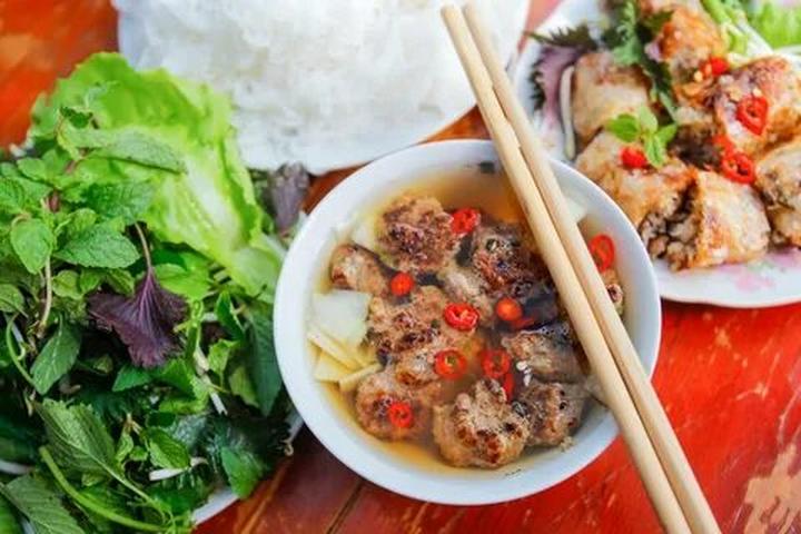 Tiêu đề: [Hotspot Matrix]: Sự Nghiệp Chướng - Pháo's Honest Take on Love and Life